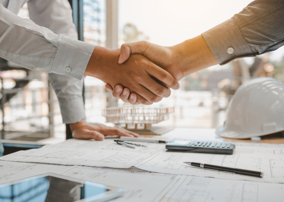 Symbolbild: Vertragsabschluß per Handschlag